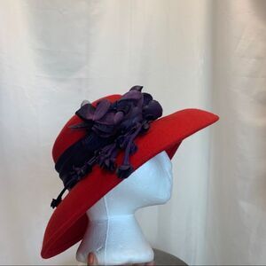 TEMPTATION Italy red purple floral felt hat